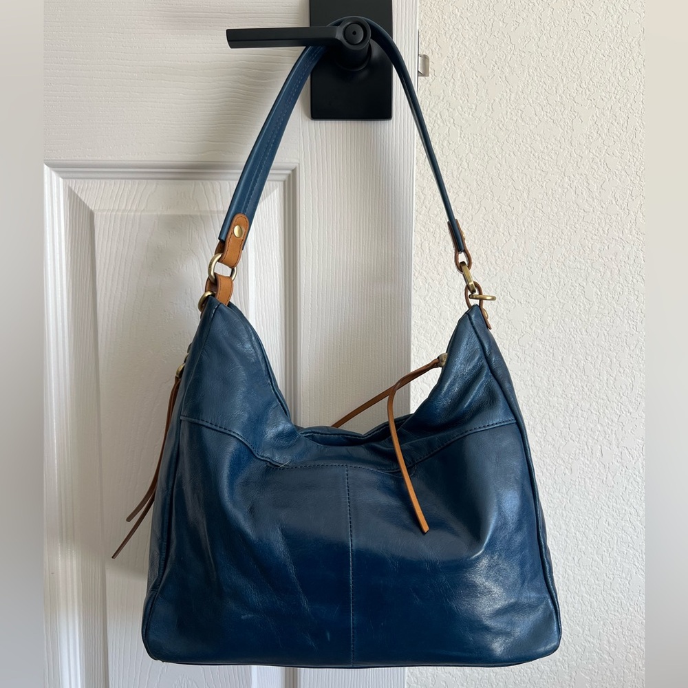 Elegant Blue Leather Hobo Bag - Picture 2 of 16